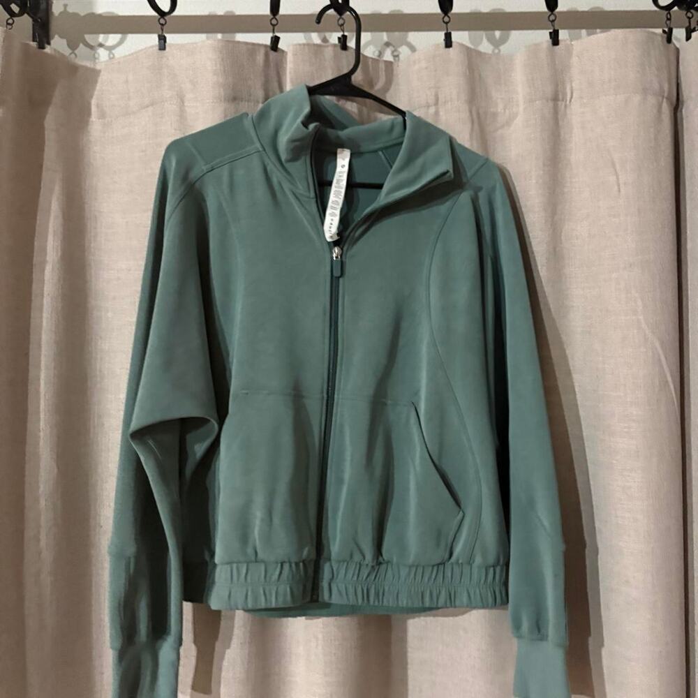 Lululemon green define jacket athleisure